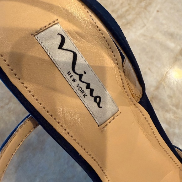 NINA Navy Blue Slingback Heels with Bow - Picture 2 of 6